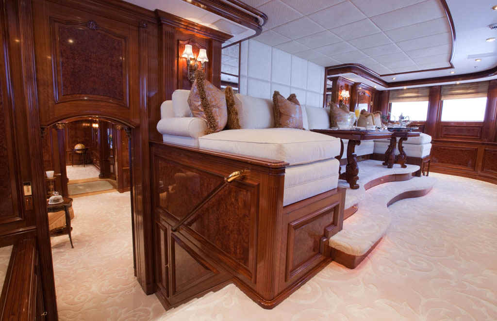 Yacht Martha Ann Observation Lounge
