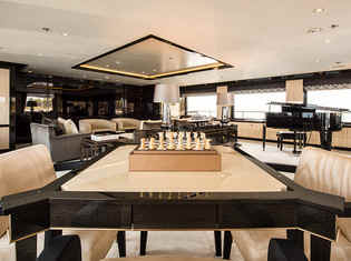 Elixir Yacht salon