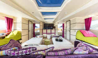 Yacht Khalilah inerior lounge area