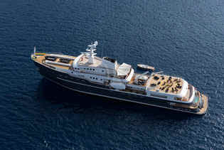 Yacht Legend